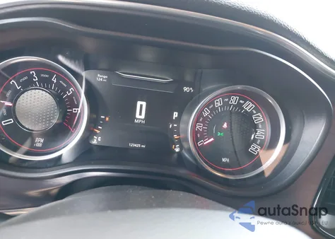 2016 Dodge Challenger Sxt from USA, damaged, VIN 2C3CDZAGXGH330059